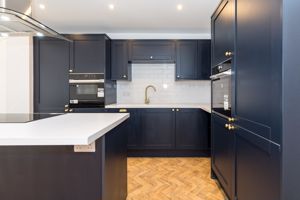 Kitchen- click for photo gallery